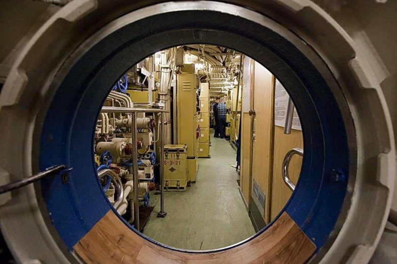 Подводная лодка внутри