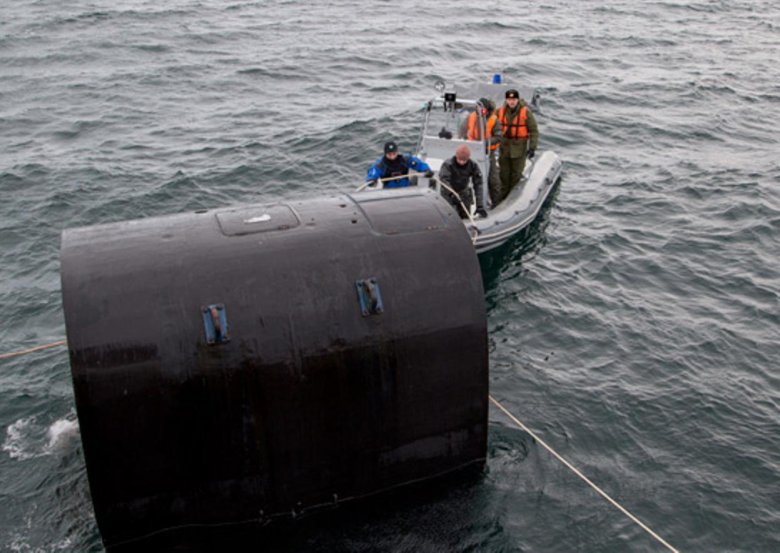 Всплывающая спасательная камера подводной лодки комсомолец