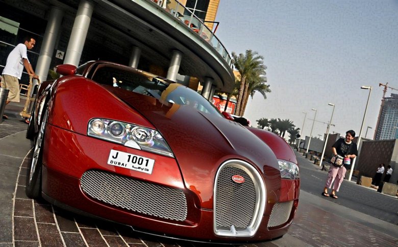 Бугатти в дубае