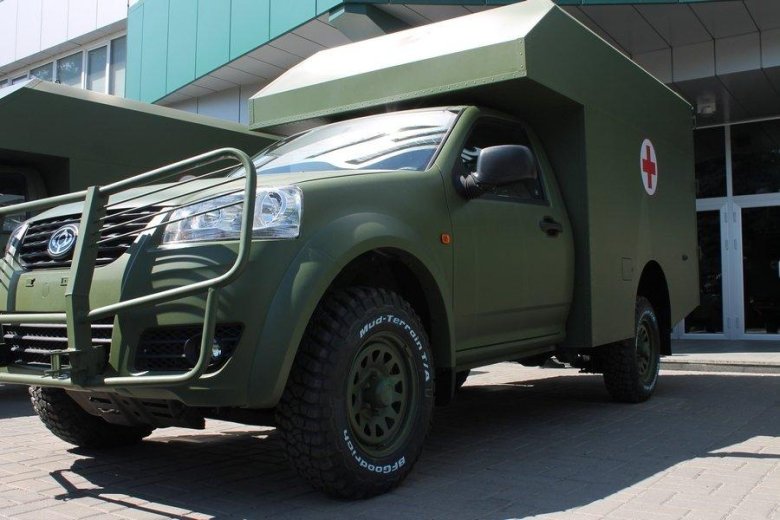 Автомобиль военный