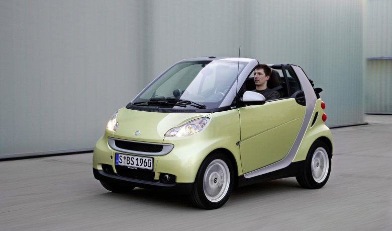 Машина smart fortwo