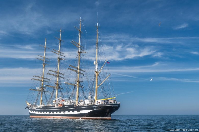 Парусник крузенштерн