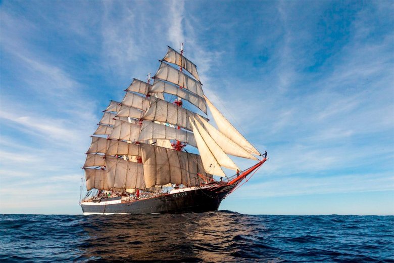 Четырехмачтовый барк седов