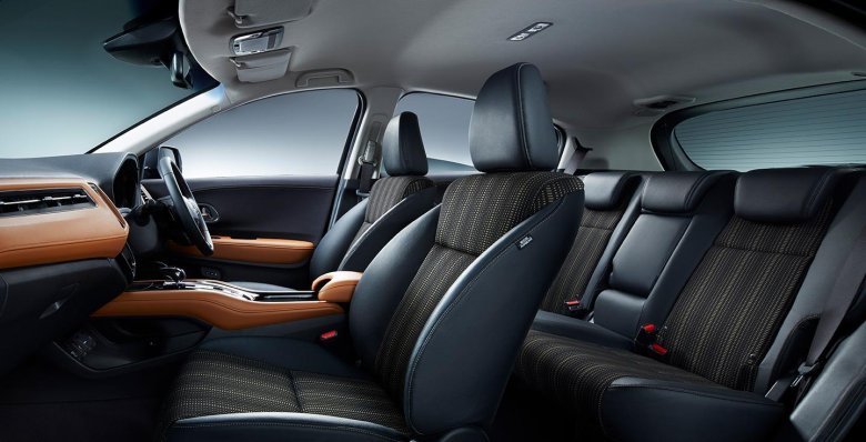 Honda vezel салон