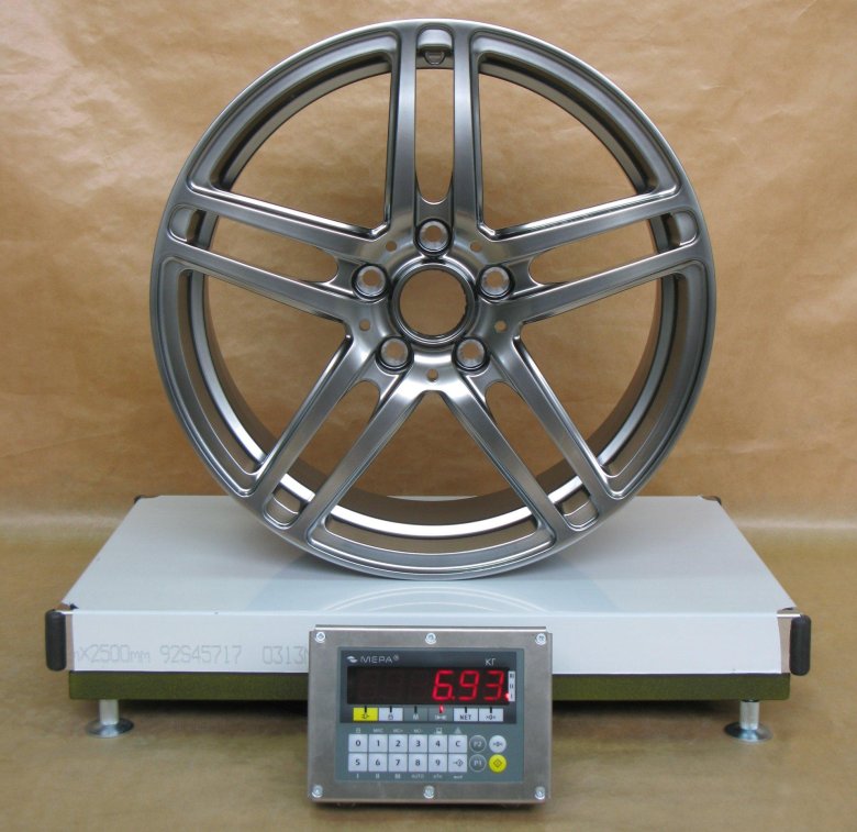 Литой диск р17 вес