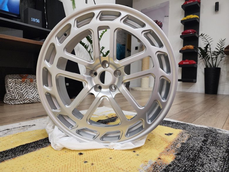 Кованые диски на заказ