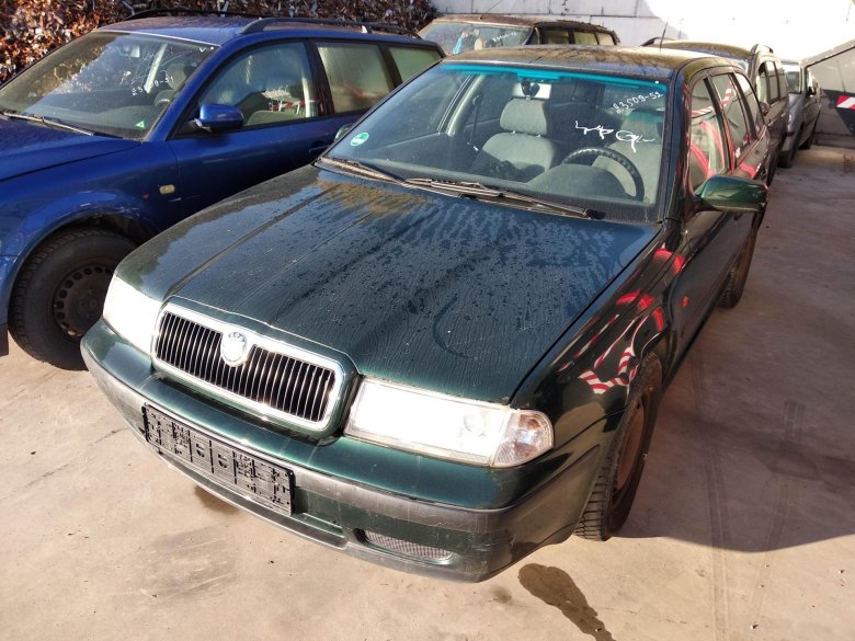 Skoda octavia tour 1996-2000
