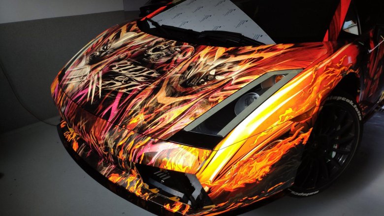 Lamborghini aventador roadster