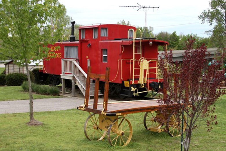 The little red caboose