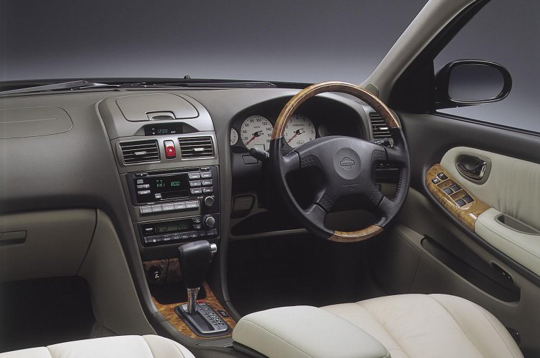 Ниссан максима салон