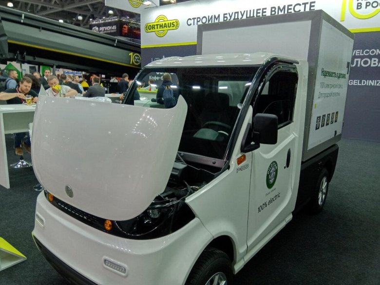 Грузовой электромобиль