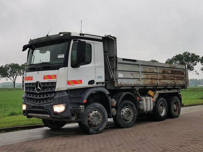 Самосвал mercedes-benz arocs 4145 k