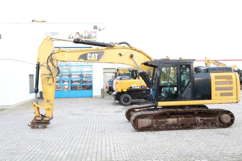 Caterpillar 324