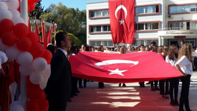 19 mayıs atatürk ü anma gençlik ve spor bayramı
