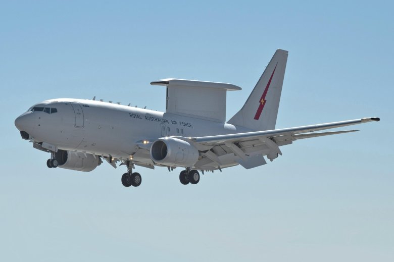Boeing 737 aew c