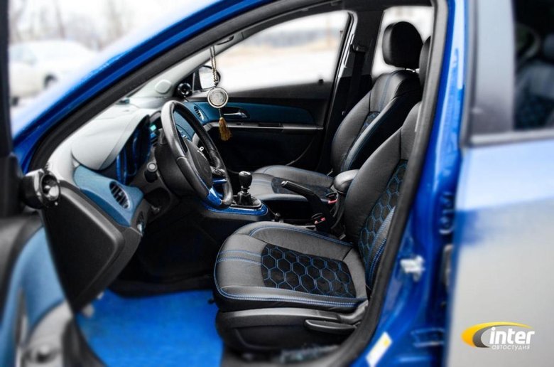 Ас интер авточехлы шевроле круз