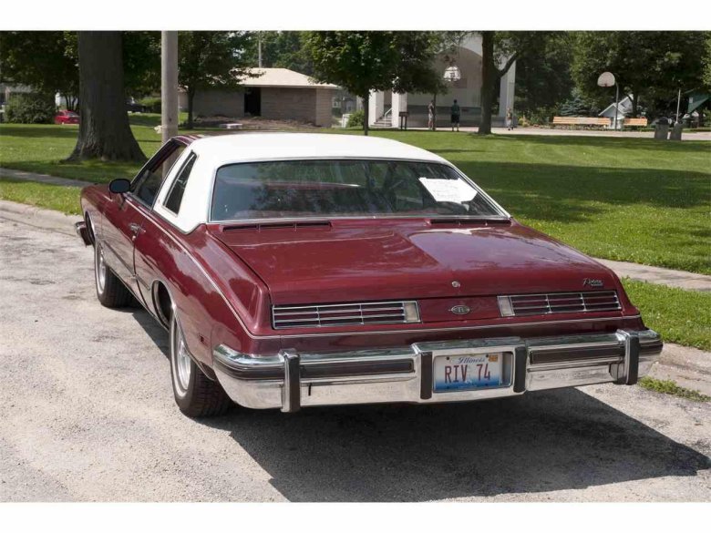Buick rivera 1974