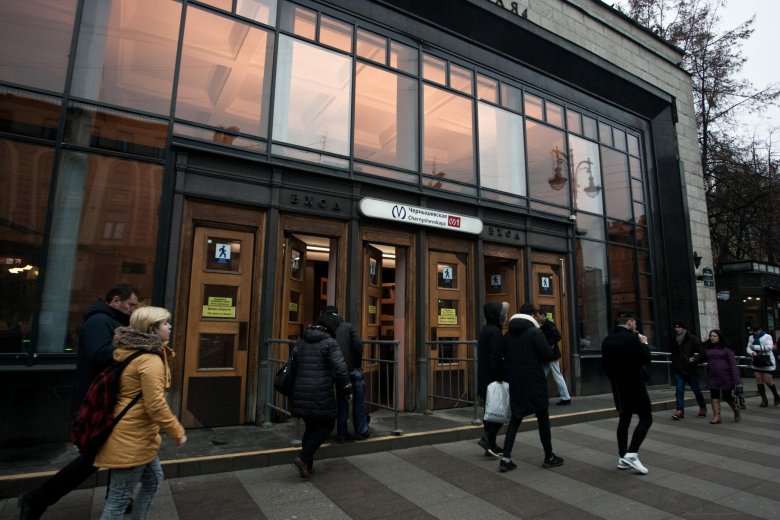 Станция метро чернышевская санкт петербург