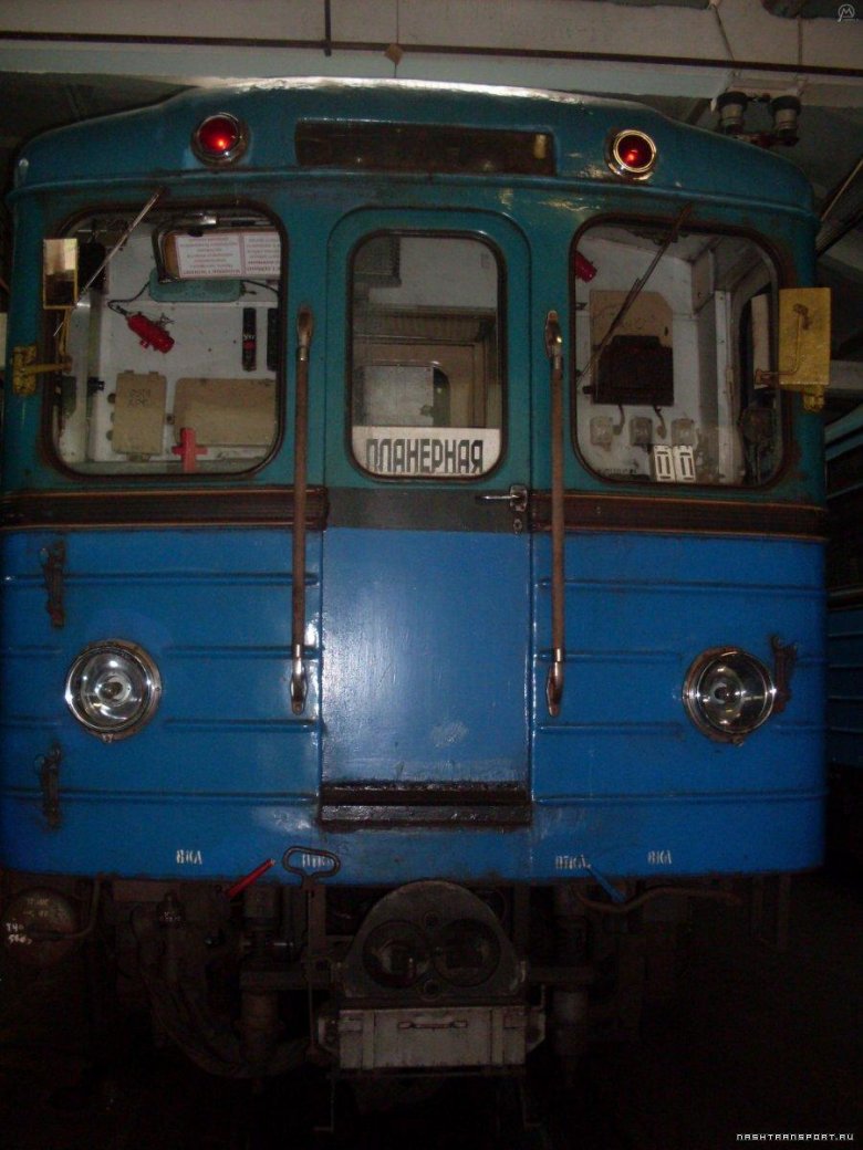 Метровагон еж3