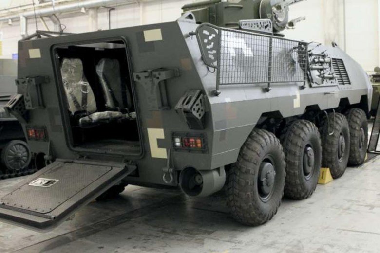 Бронеавтомобиль mbombe 4