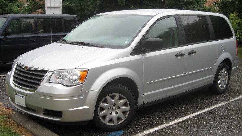 Chrysler town country 2008
