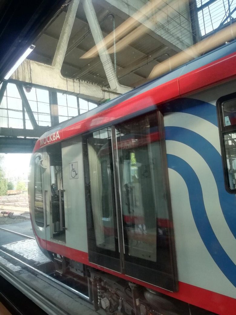 Москва вагон метро