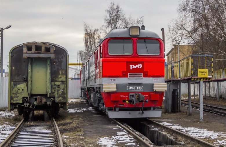 Тепловоз 2 м 62