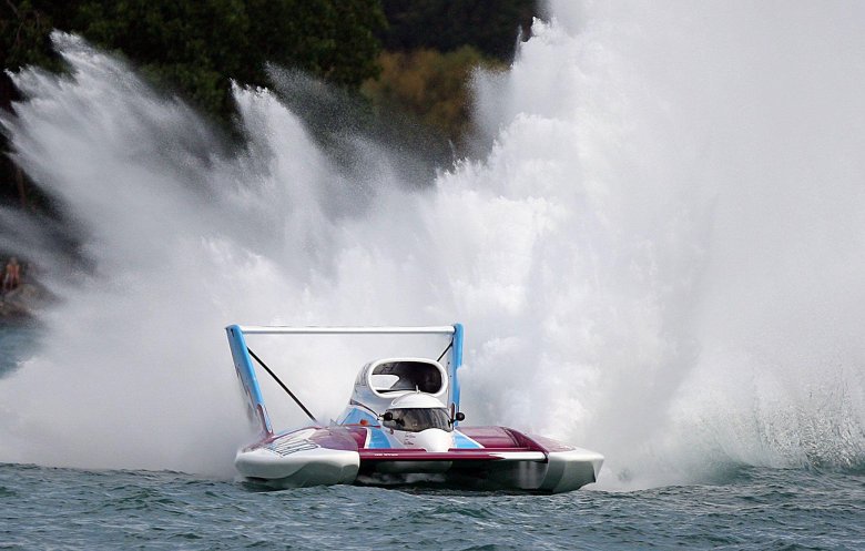 Jet boat racing