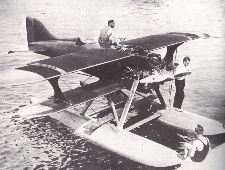 Гидросамолет macchi m39