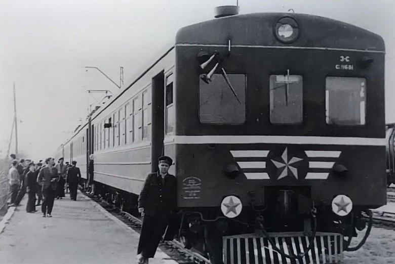 Электричка эр2 ссср