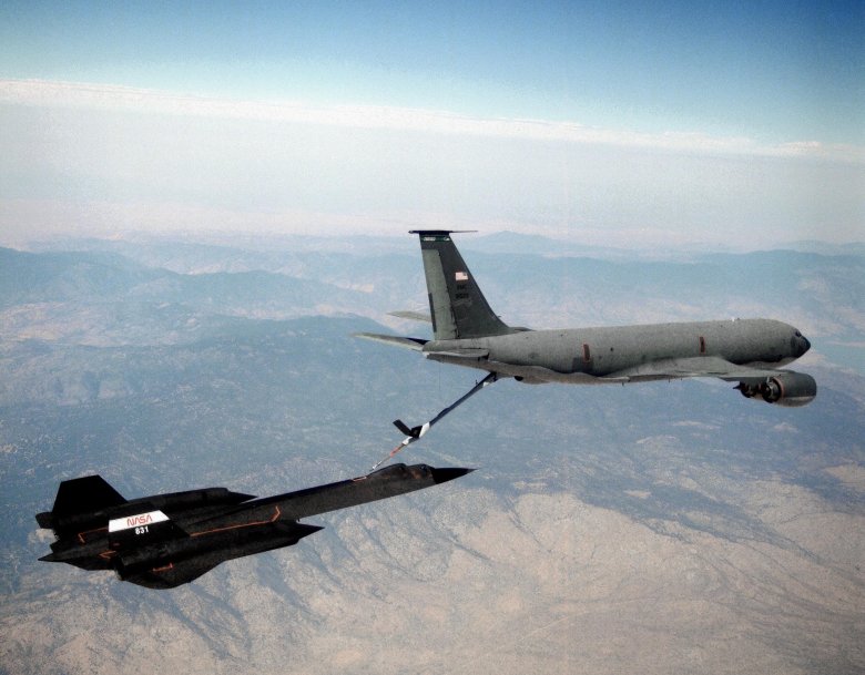 Kc-135 stratotanker