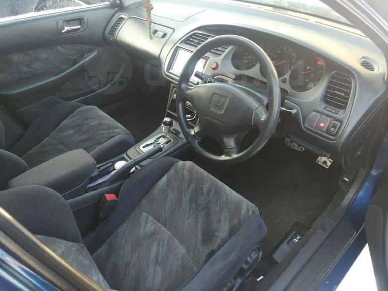 Хонда торнео 1998 салон