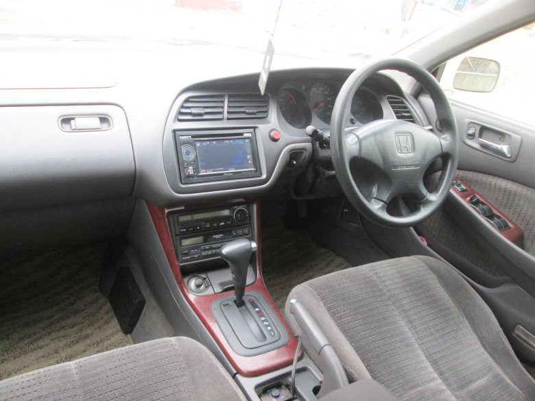 Honda accord 6 салон
