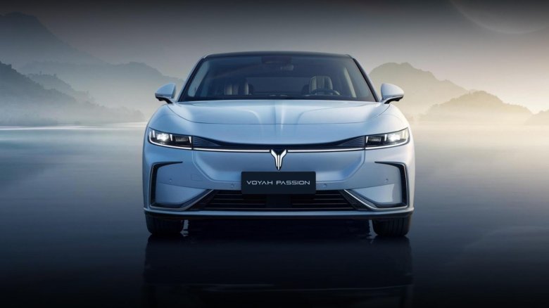 Китайский электромобиль voyah
