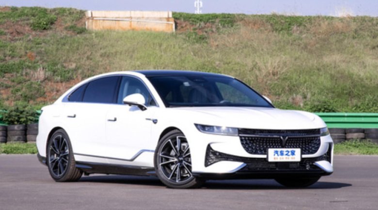 Hongqi автомобиль