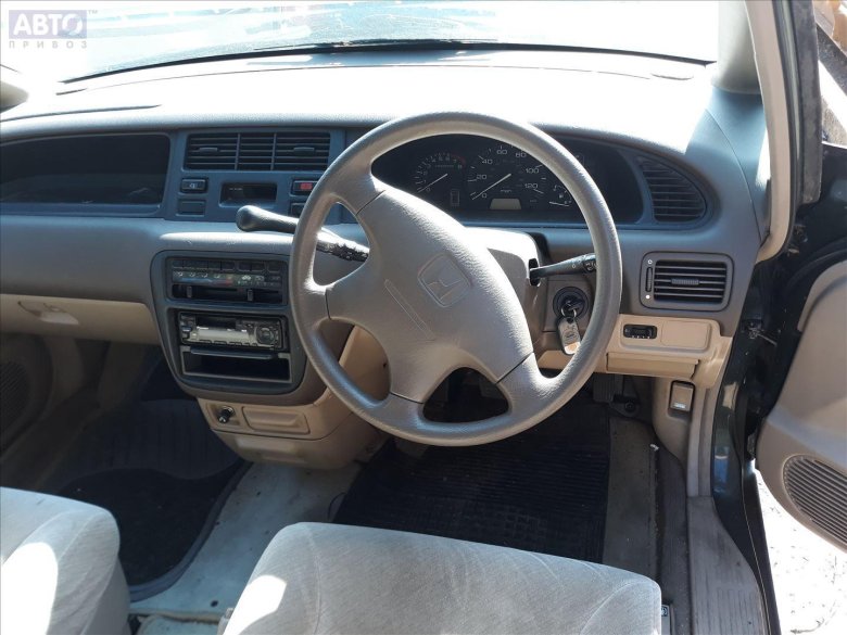 Honda shuttle 1999 салон
