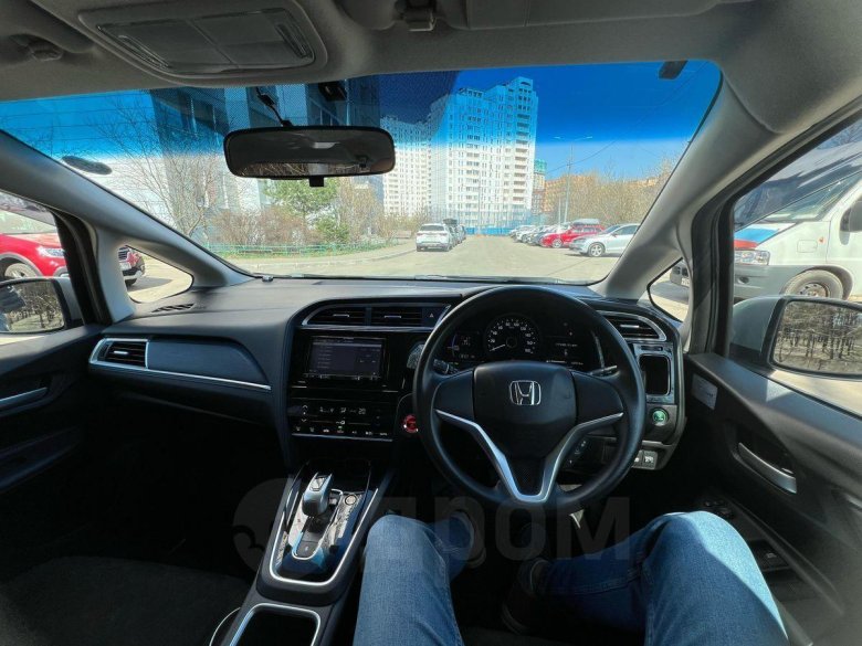 Honda shuttle 2019