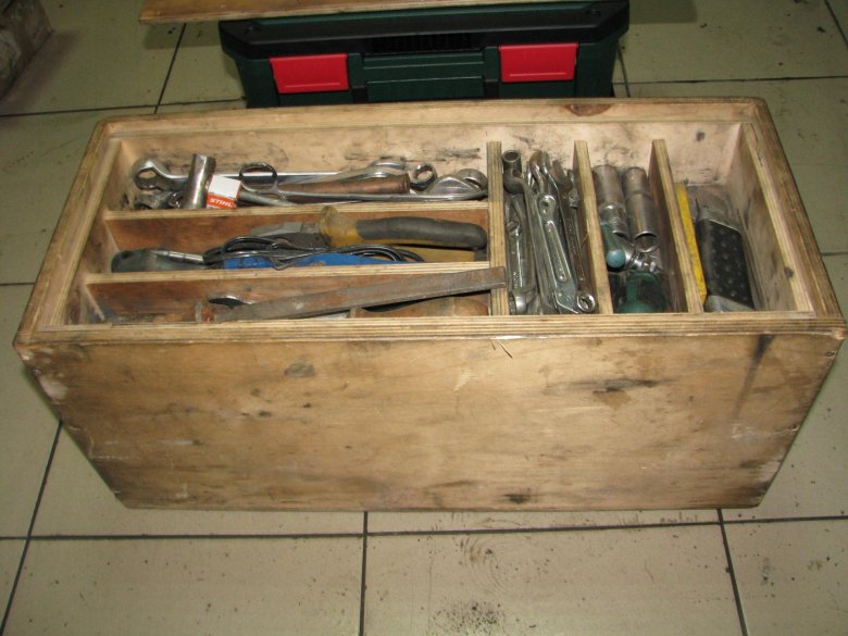 Самодельный ящик для инструментов