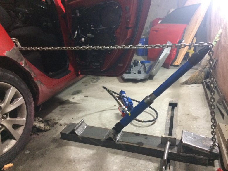 Стапель своими руками для кузовного ремонта в гараж