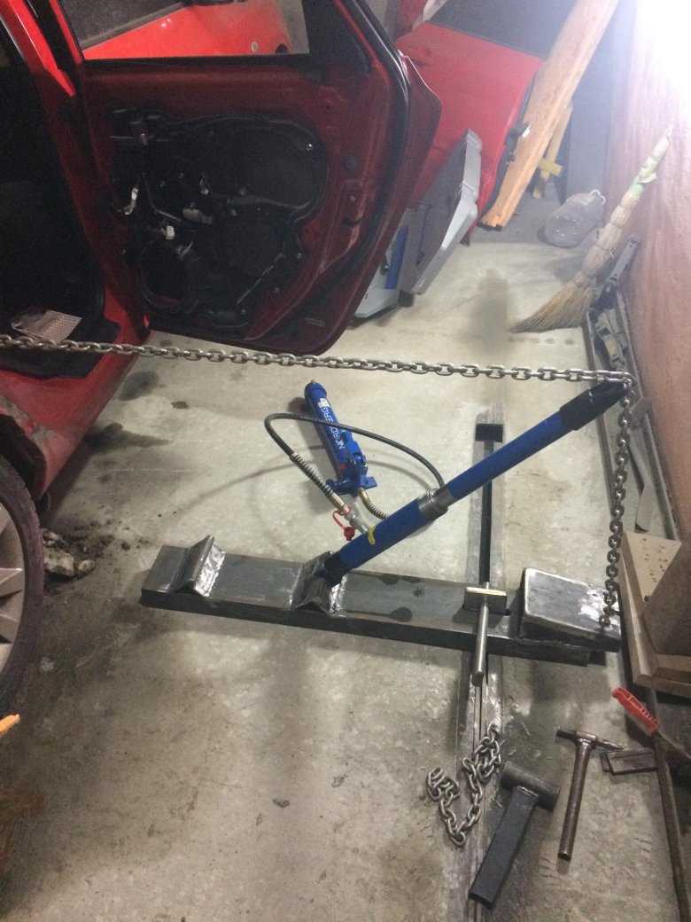 Стапель гидроробот