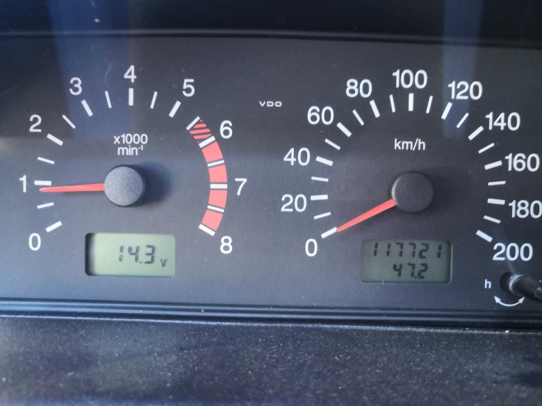 Приборная панель ваз 2114