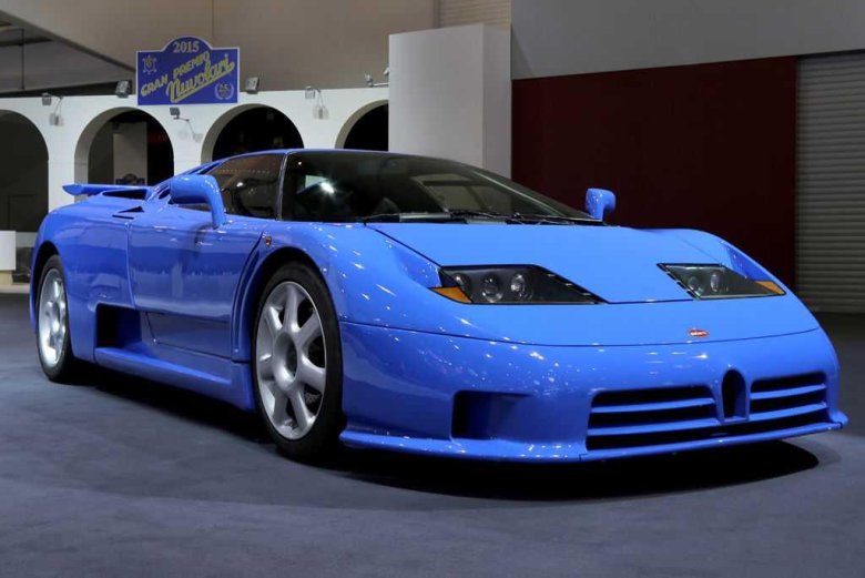 Бугатти eb110