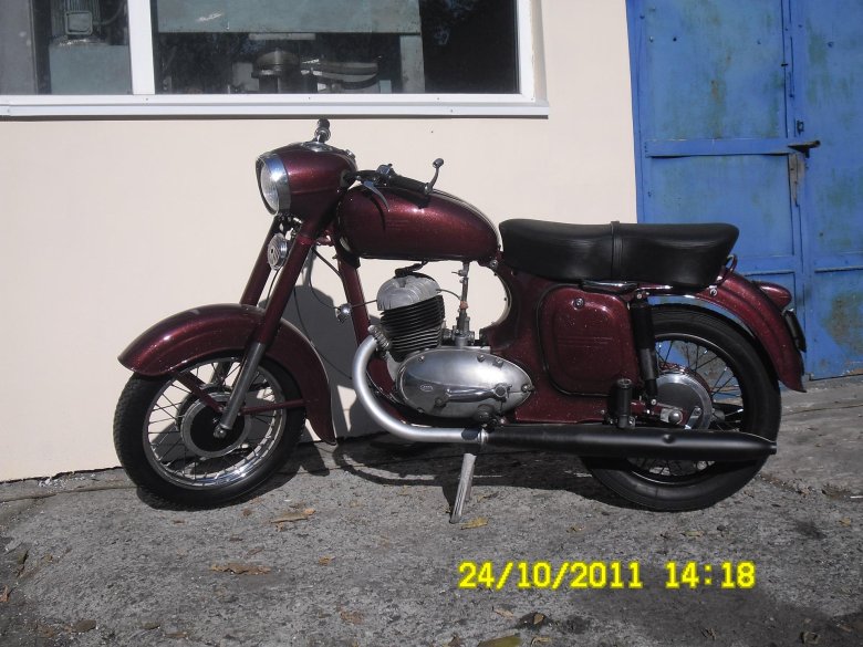 Ява старушка