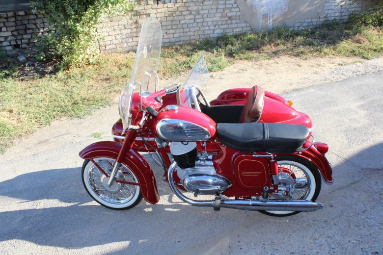 Мотоцикл ява 350 стару