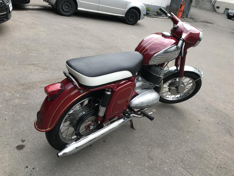 Ява старушка 350