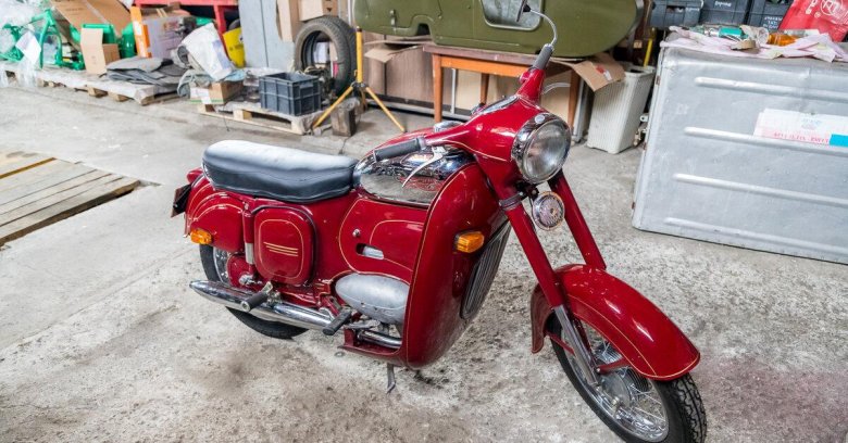 Мотоцикл ява 350 старушка