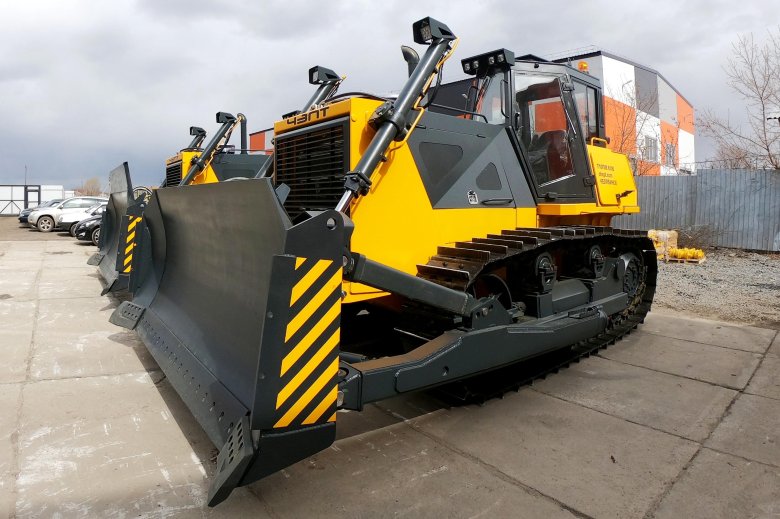 Бульдозер дст урал