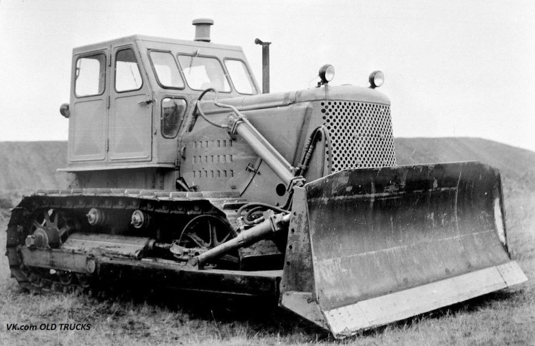 Трактор чтз 100