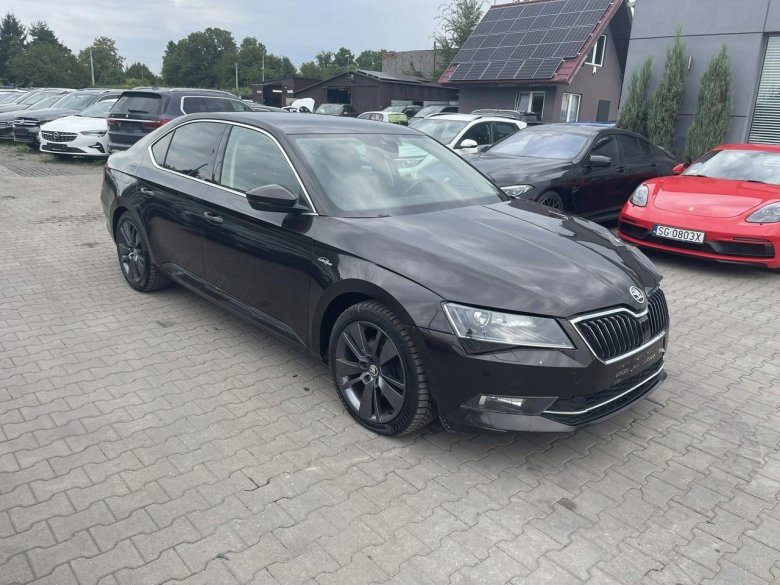 Skoda superb 2021
