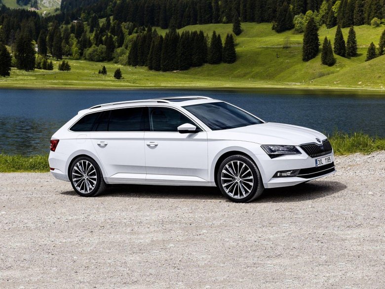 Skoda superb универсал